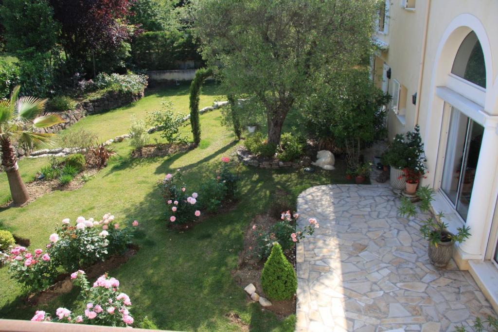 Le Mas Des Amandiers Apartment Saint-Paul-de-Vence Exterior photo